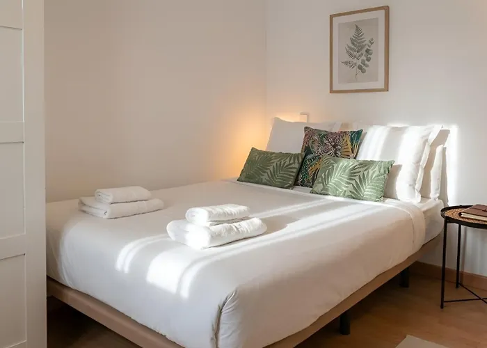 Apartamento Con Estilo En Madrid De Los Austrias -Tradicion Renovada